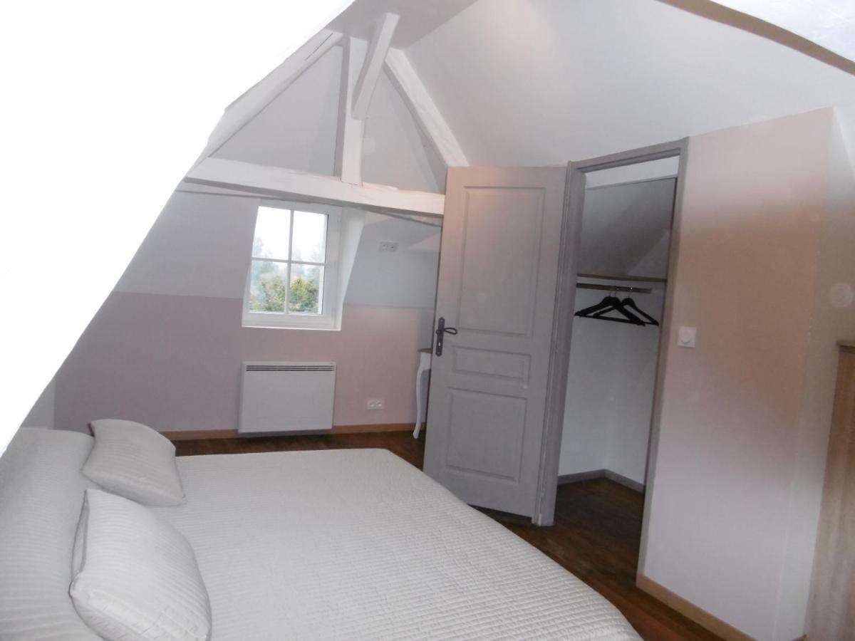 Le Petit Domaine Des Aubuis Apartment Шинон Екстериор снимка
